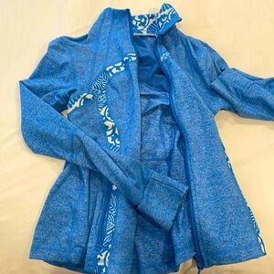 Lulu full zip size 4